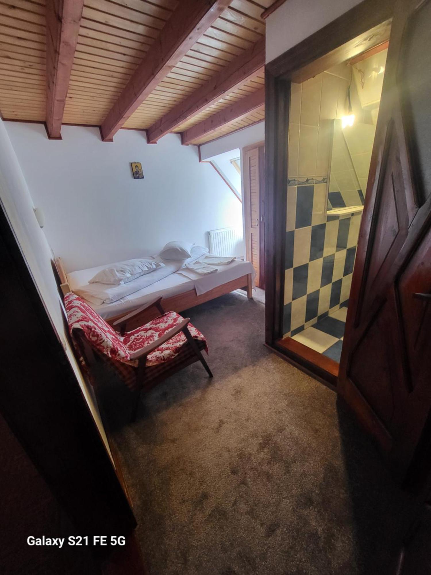 Casa Ernst Moieciu de Jos Quarto foto